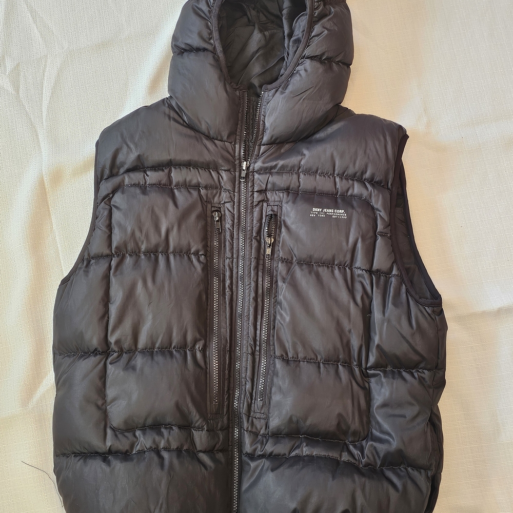 DKNY Womens Black Puffer Vest